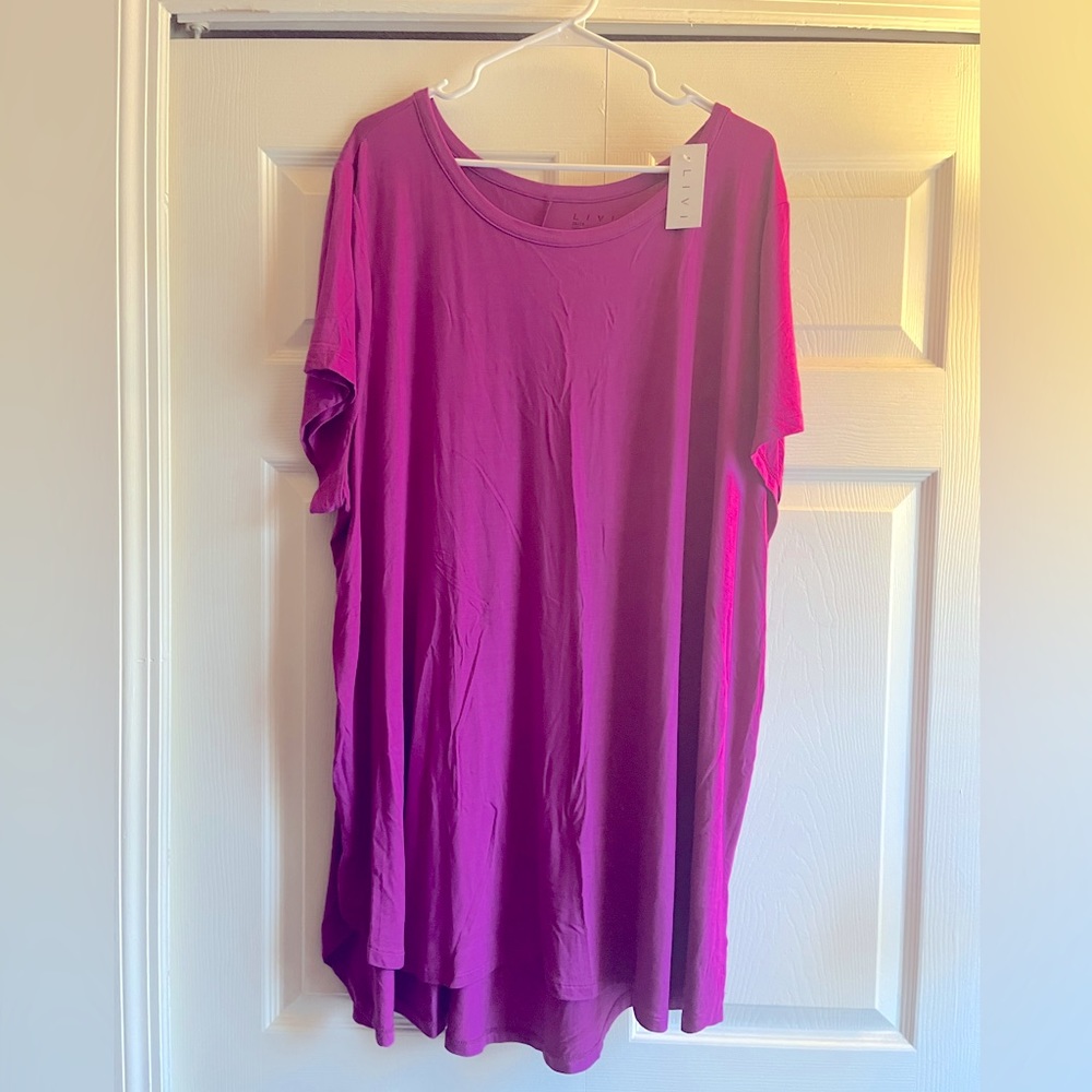 NWT Livi Tunic T-Shirt